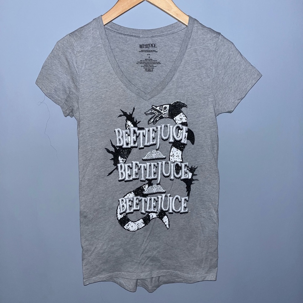 Gray V-neck BeetleJuice T-shirt